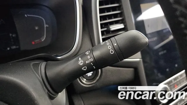Renault Korea SM6 New — Фото автомобиля 29