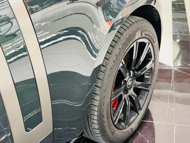 Land Rover Range Rover — Фото автомобиля 22