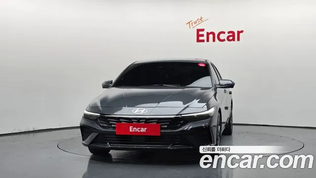 Hyundai Avante CN7 — Фото автомобиля 3