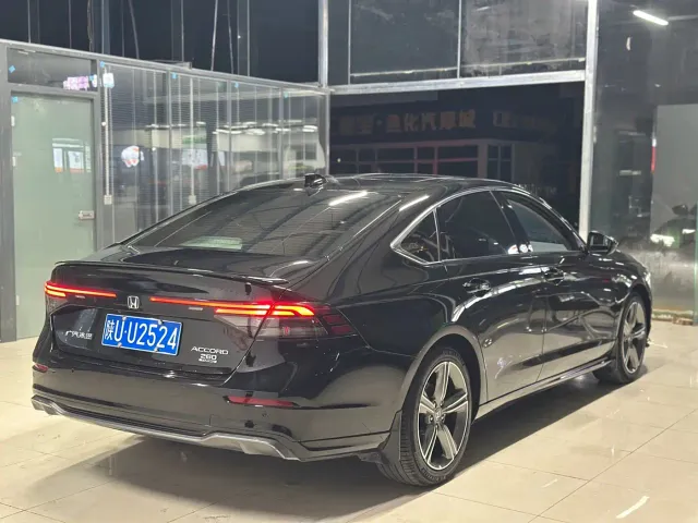 Honda Accord — Фото автомобиля 19