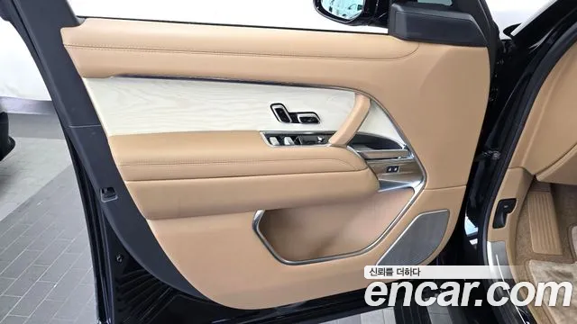 Land Rover Range Rover — Фото автомобиля 13