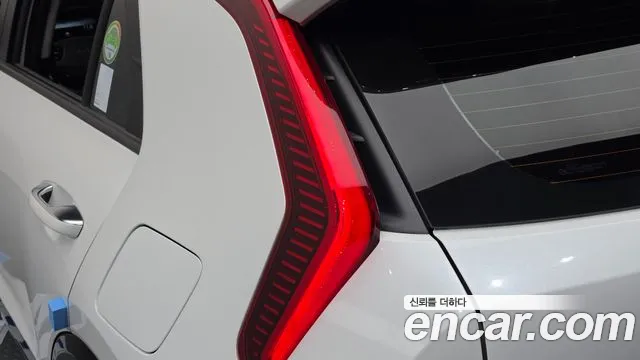 Kia Niro The All New Niro Signature — Фото автомобиля 20