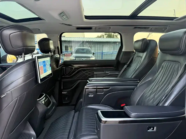 Maxus G90 — Фото автомобиля 5