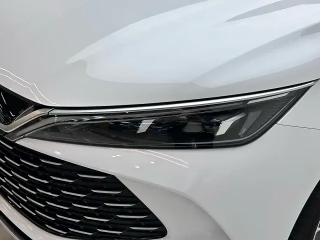 BYD Qin L — Фото автомобиля 5