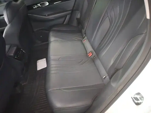 Geely Galaxy E5 — Фото автомобиля 16