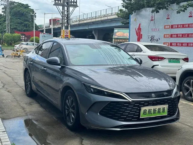 BYD Qin L — Фото автомобиля 3