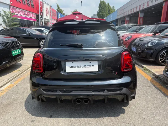 MINI Hatch — Фото автомобиля 5