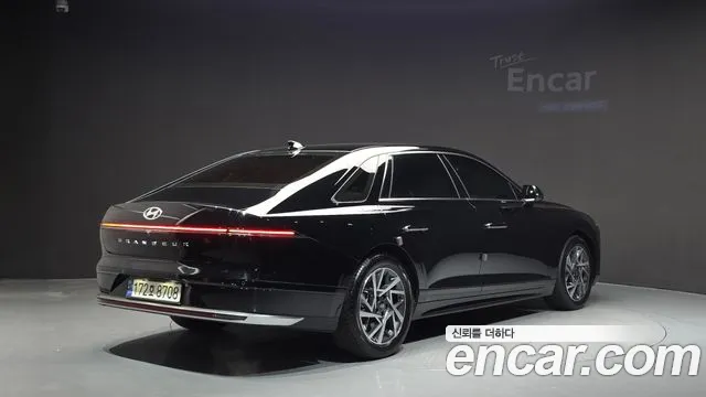 Hyundai Grandeur GN7 — Фото автомобиля 2