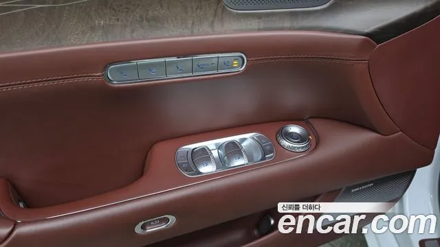 Genesis G90 Бензин 3.5 турбо AWD — Фото автомобиля 7