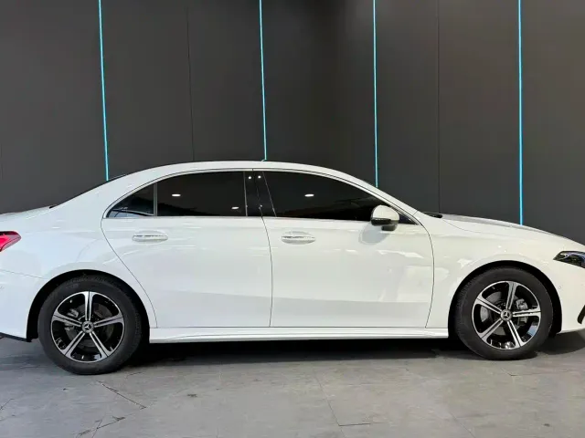 Mercedes-Benz A-Class — Фото автомобиля 5