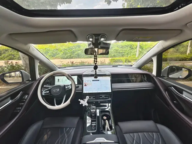 GAC Trumpchi M8 — Фото автомобиля 4