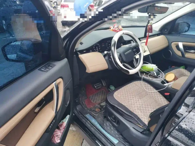 Land Rover Discovery Sport — Фото автомобиля 17