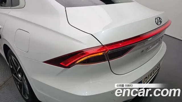Hyundai Grandeur — Фото автомобиля 23