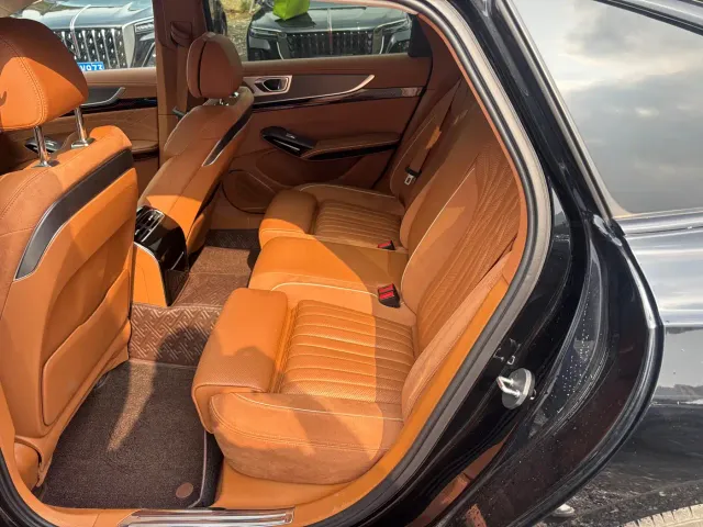 Hongqi H9 — Фото автомобиля 9
