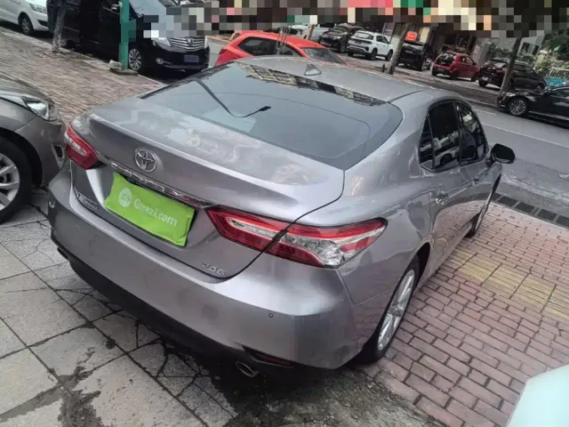 Toyota Camry — Фото автомобиля 6
