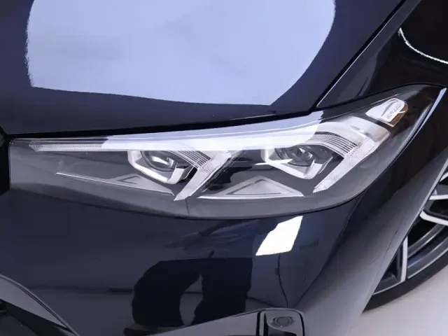 BMW 3 Series — Фото автомобиля 4