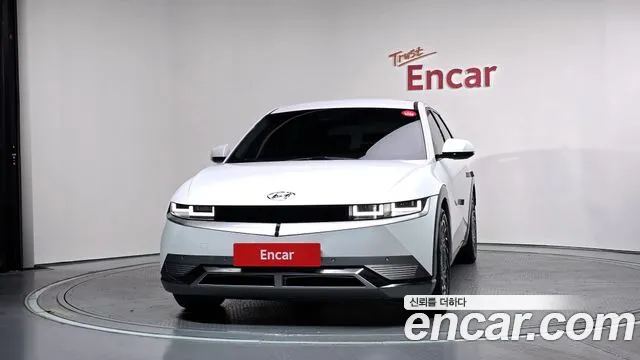 Hyundai Ioniq 5 — Фото автомобиля 3