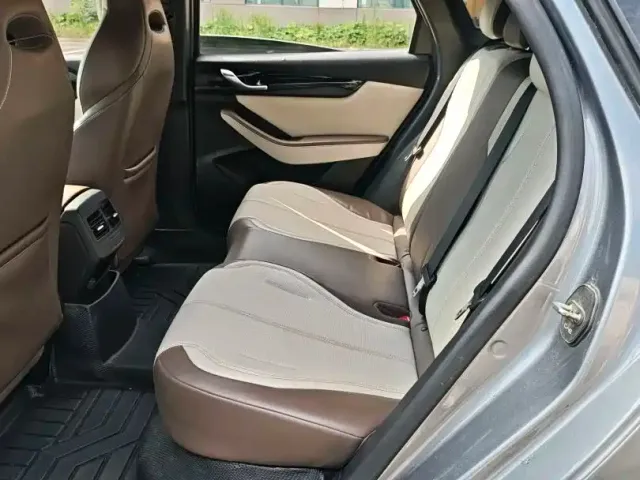 BYD Qin PLUS — Фото автомобиля 7