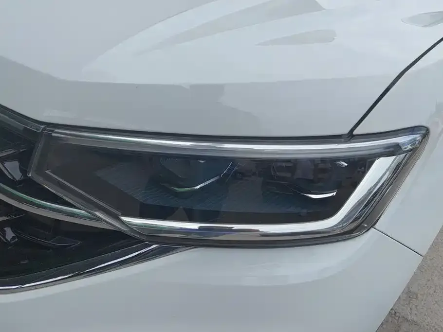 Volkswagen Tayron 2024 300TSI 2WD Luxury Plus Advanced — Фото автомобиля 5