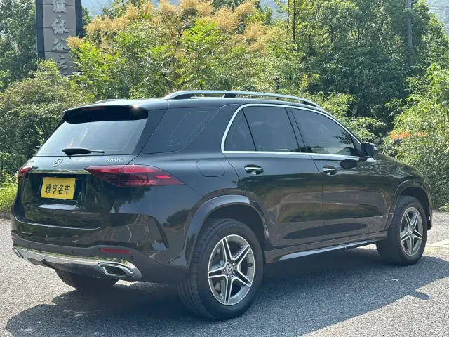 Mercedes-Benz GLE-Class — Фото автомобиля 18