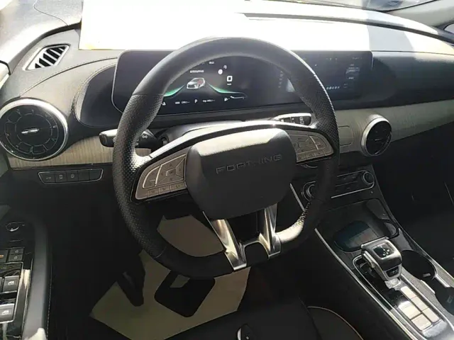 Forthing Yacht — Фото автомобиля 10
