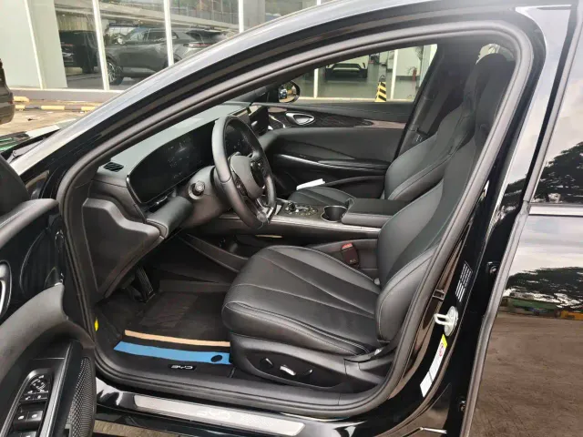 BYD Seal — Фото автомобиля 7