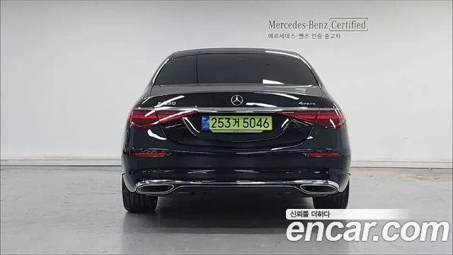 Mercedes-Benz S-Class — Фото автомобиля 4