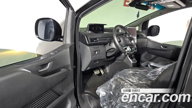 Hyundai Staria — Фото автомобиля 15