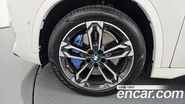 BMW X1 U11 — Фото автомобиля 5