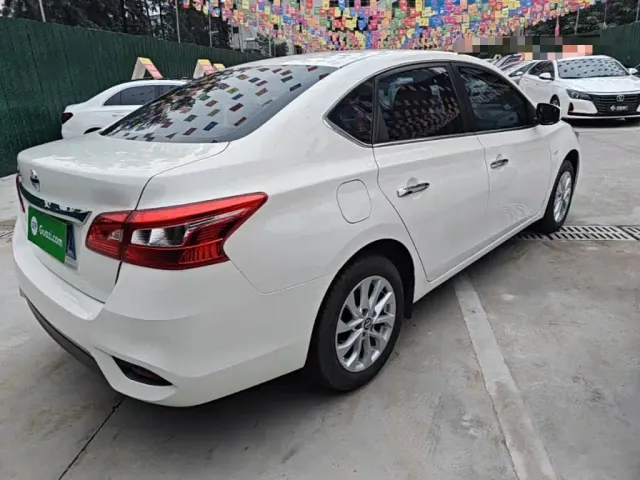 Nissan Sylphy — Фото автомобиля 6