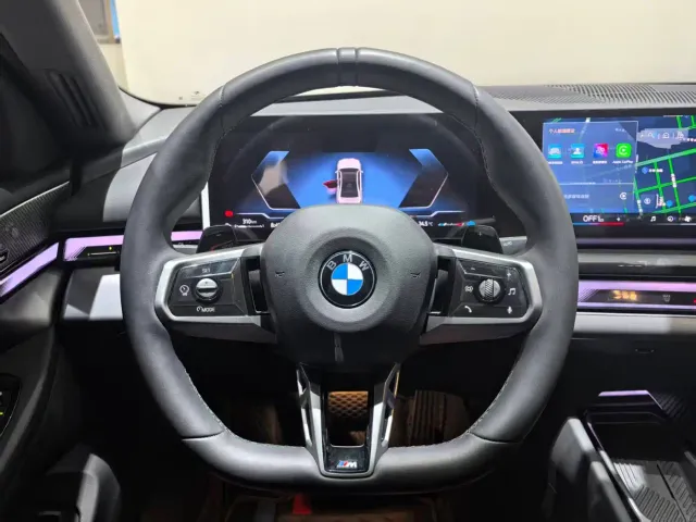BMW 5 Series — Фото автомобиля 8