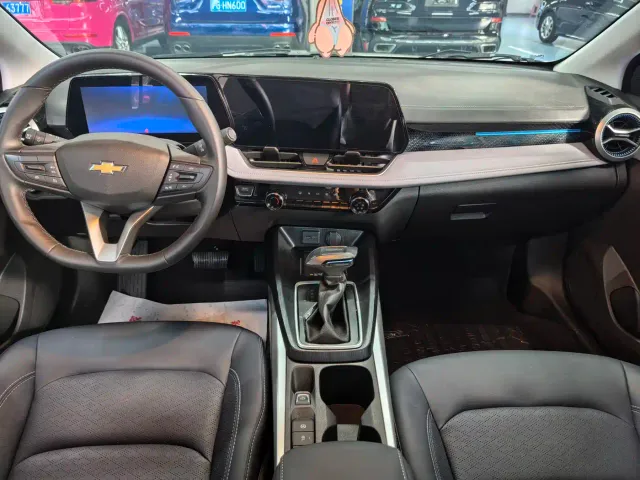 Chevrolet Monza — Фото автомобиля 9