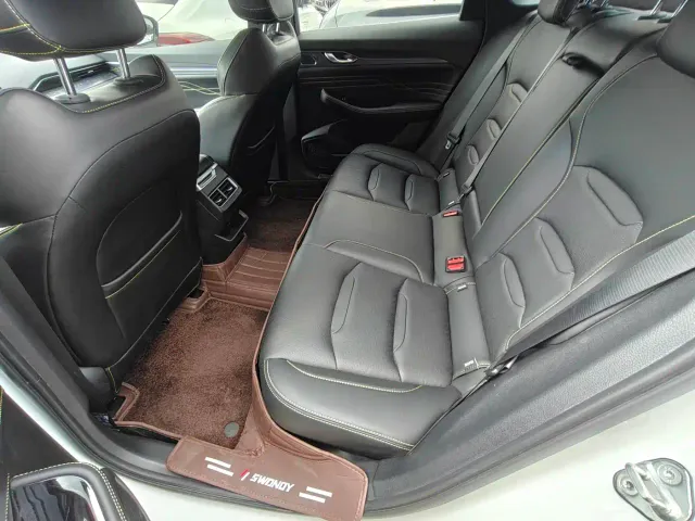 Geely Xingrui — Фото автомобиля 9