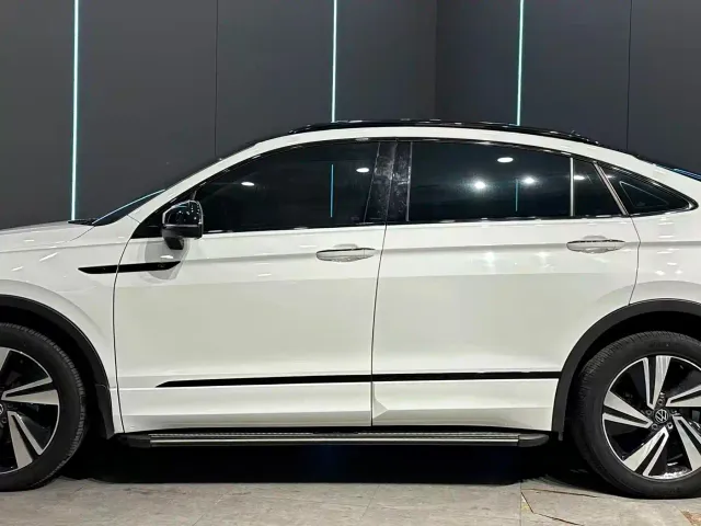 Volkswagen Tiguan X — Фото автомобиля 4
