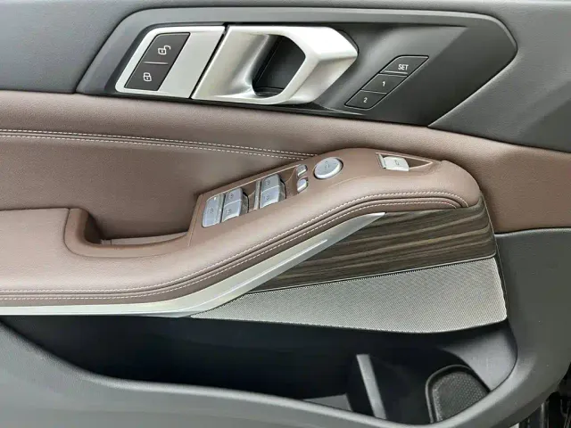 BMW X5 — Фото автомобиля 15