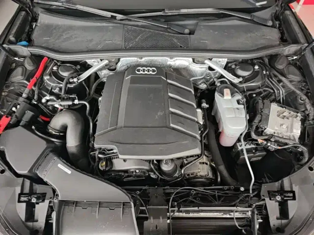 Audi A6L — Фото автомобиля 19