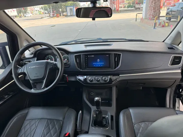 Dongfeng Fengxing Lingzhi 2022 Struggle Edition M5L 1.6L Luxury 7-seater — Фото автомобиля 14