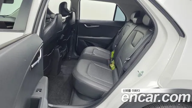 Kia Niro New — Фото автомобиля 17