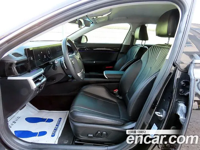 Hyundai Grandeur GN7 — Фото автомобиля 10