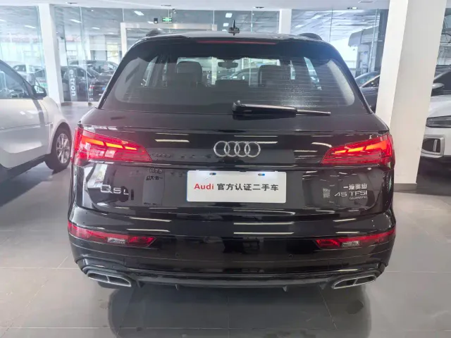 Audi Q5L — Фото автомобиля 6