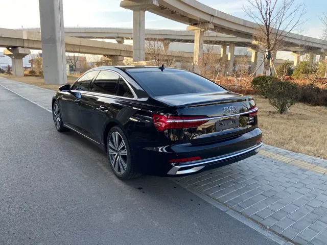 Audi A6L — Фото автомобиля 2