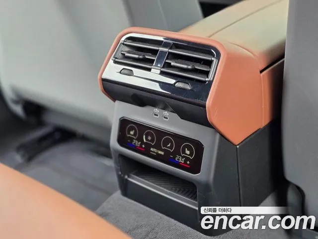 BMW 5 Series G60 — Фото автомобиля 14