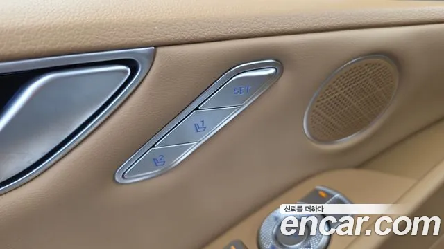 Genesis G80 RG3 — Фото автомобиля 30
