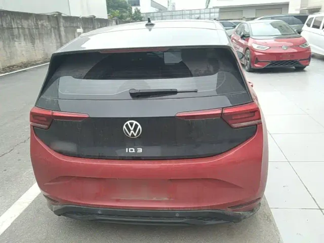 Volkswagen ID.3 — Фото автомобиля 5