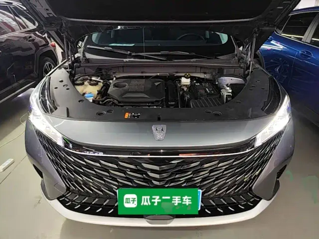 Roewe RX5 — Фото автомобиля 19