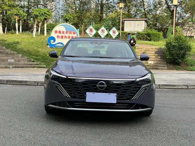 Nissan Teana — Фото автомобиля 2