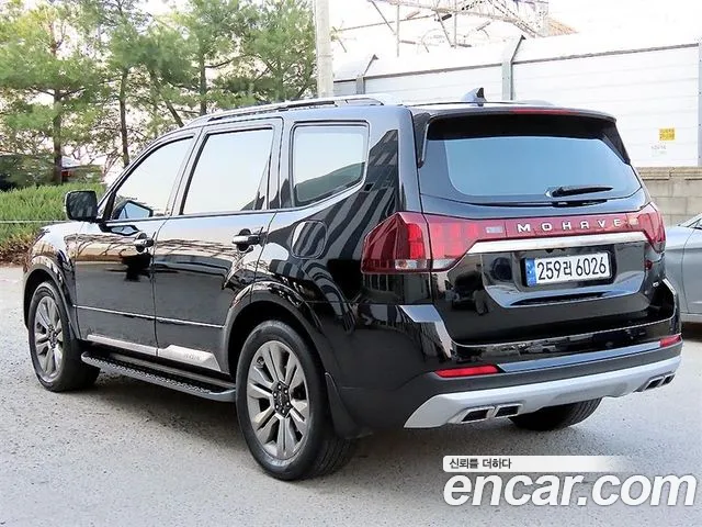 Kia Mohave Mohave The Master Дизель 3.0 4WD 6 мест — Фото автомобиля 3