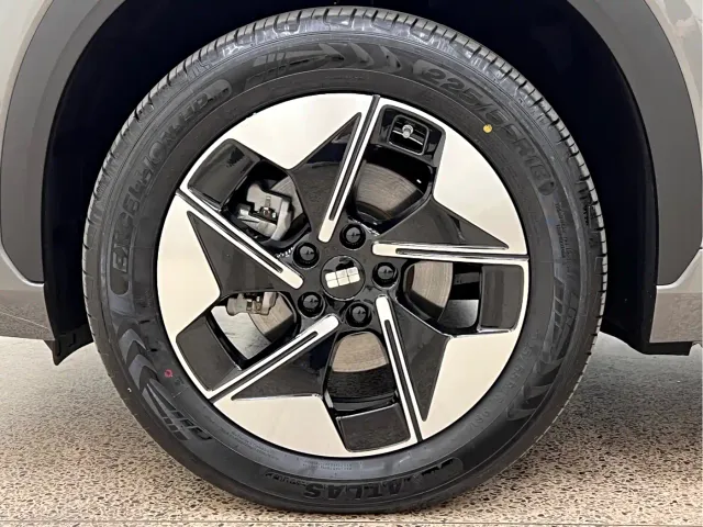 Geely Galaxy E5 — Фото автомобиля 10
