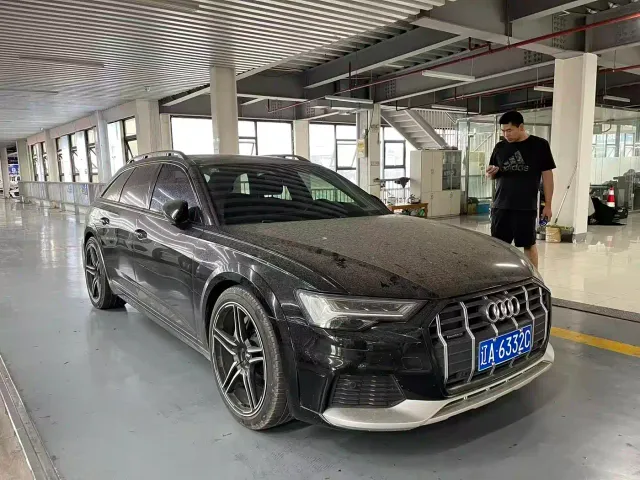 Audi A6 — Фото автомобиля 3