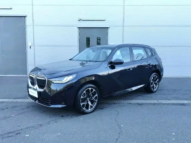 Фотография автомобиля — BMW X3